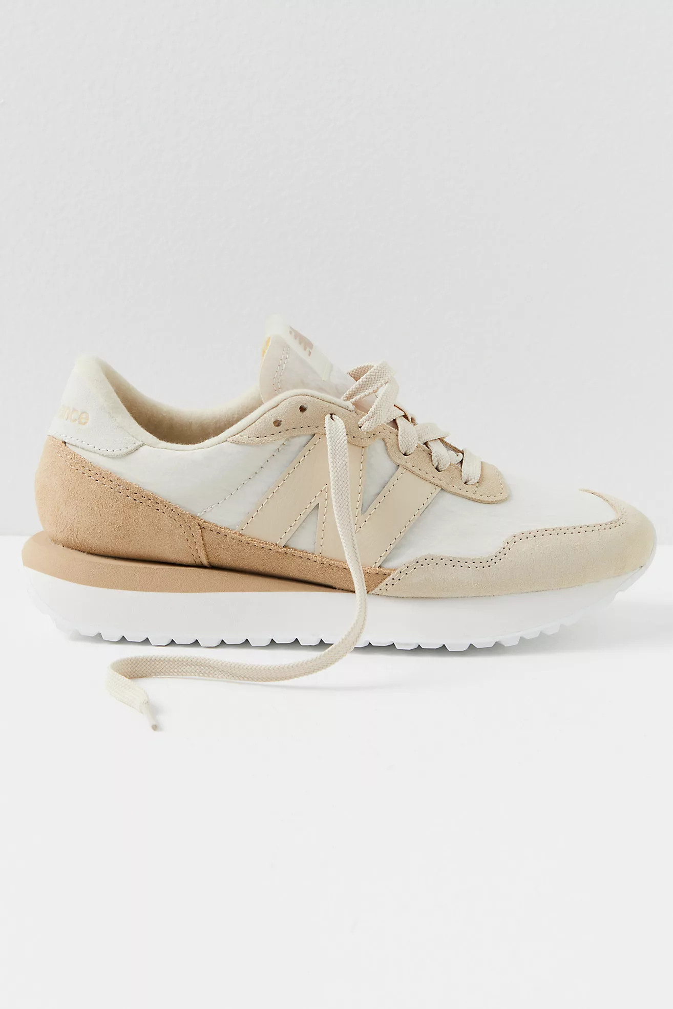 Sandstone / Turtledove | Free People (Global - UK&FR Excluded)