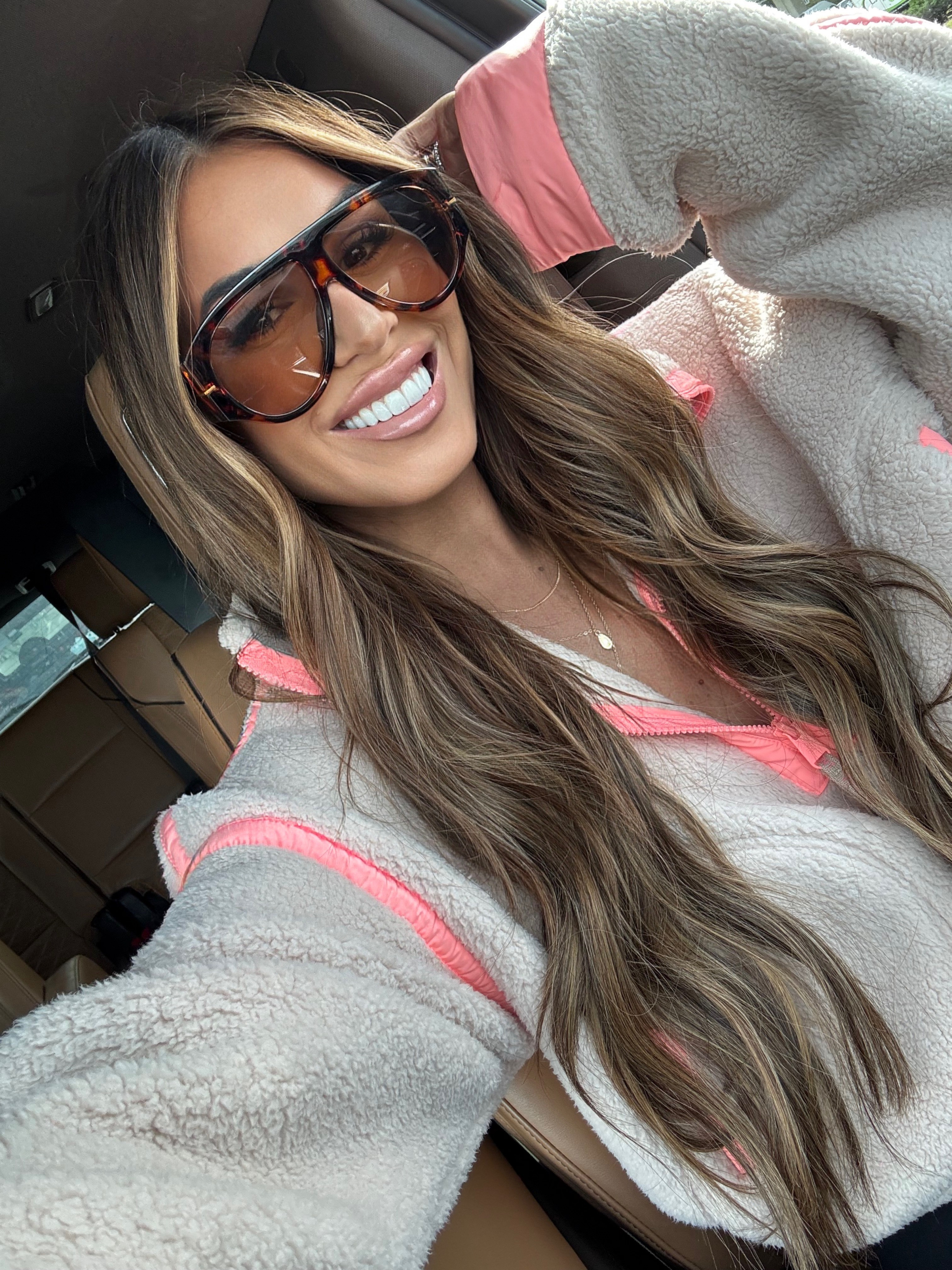 lovingggg these sunnies for fall! 

 