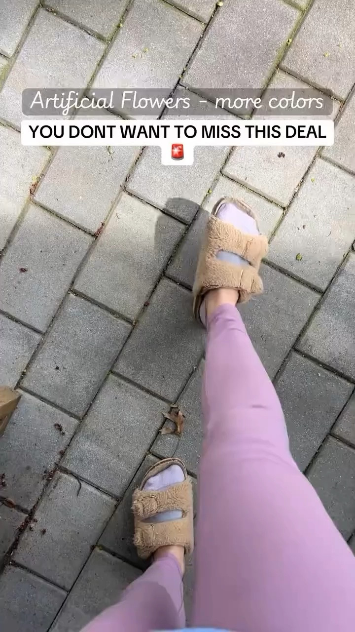 Obsessed with these artificial flowers and I just added more colors to cart!

#LTKHome #LTKmomlife