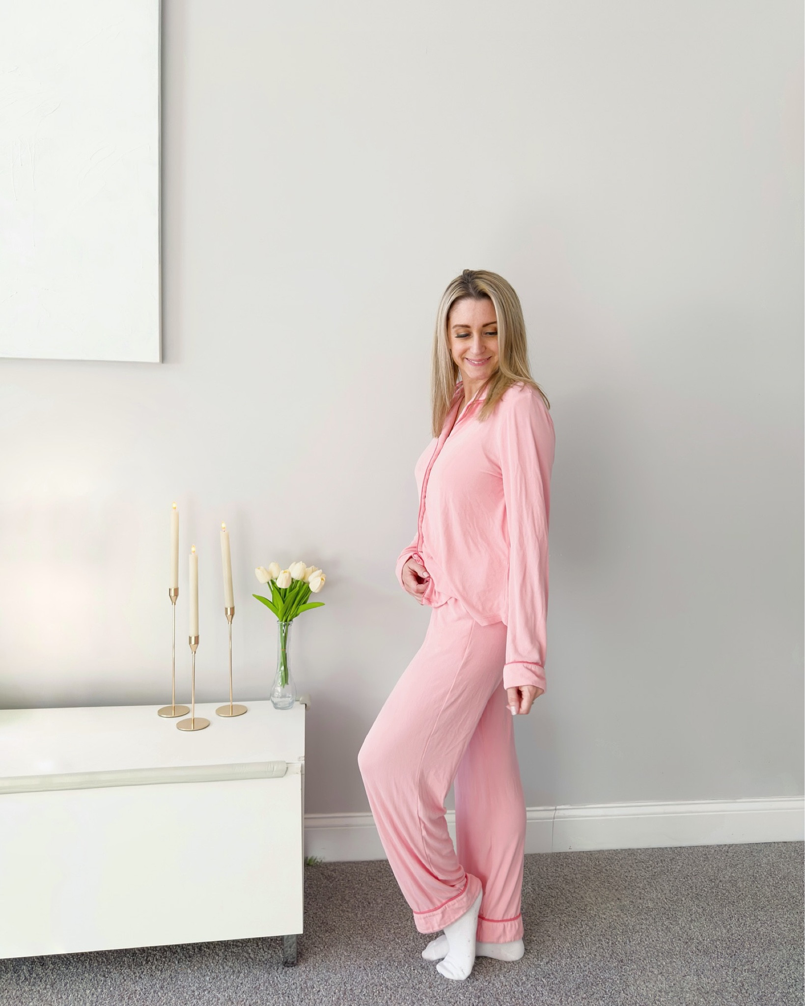 Valentine’s Day flash sale! @cozyearth 
Today through Feb 2nd!

Wearing the new color Tulip 🌷! It’s so comfy and beautiful!!

This is a perfect time to get a gift for our loved one for the Valentine’s!

Use code CE-MOMMAREVIEWCC to save 45% off

#sleepcozyearth #cepartners #cozyearth #fup #foryoupage #momlife #myhome #home #grwm #getreadyforbedwithme #cozyloungewear #cozypajamas #cozyvibes #momsoﬁnstagram #loungewear #cozypajamas #momtok #momsover30