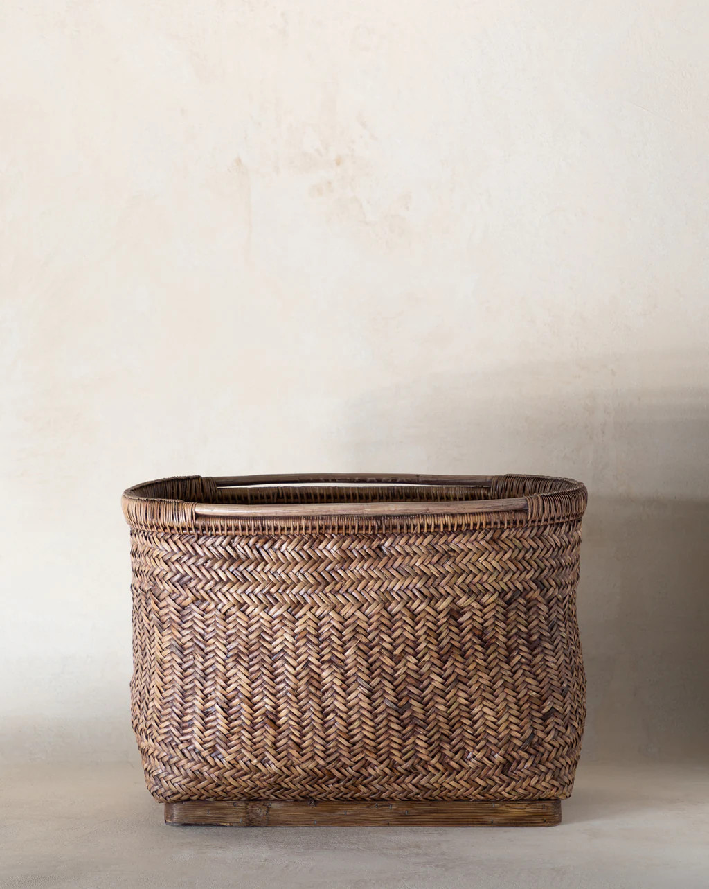 Verona Vintage Basket | McGee & Co.