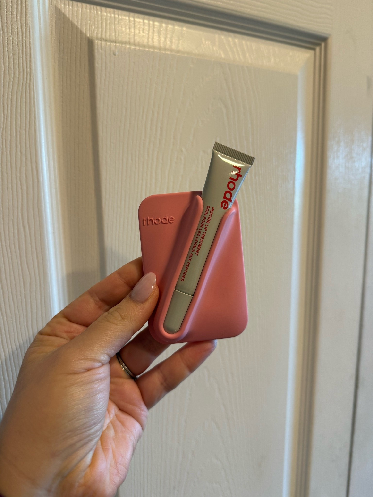 I have been loving always having my lippie on me with this snap on case!

Rhode
Skin care

#LTKselfcare #LTKgrwm