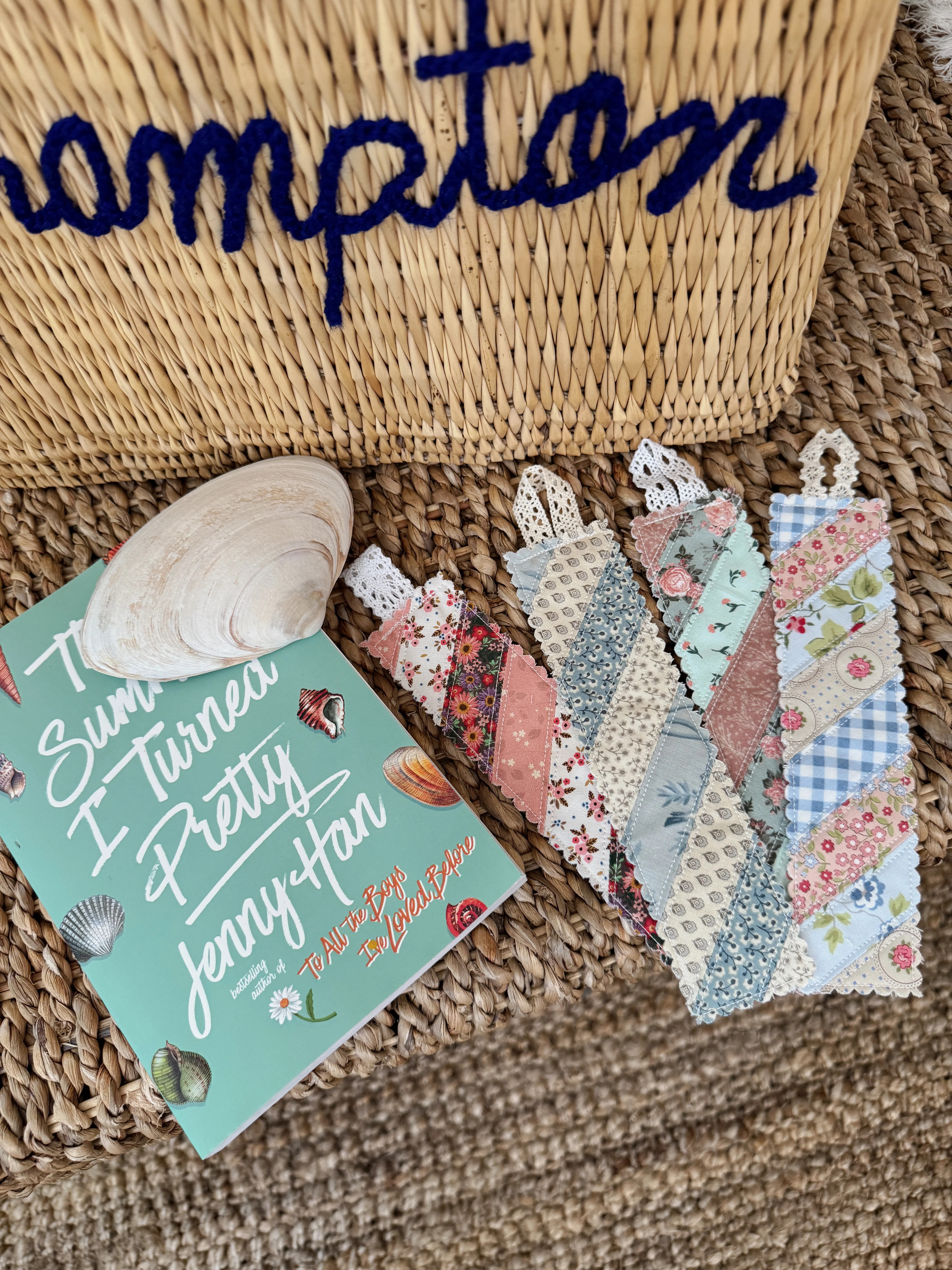 Pretty Summer Bookmark | Shop Your Darling Style