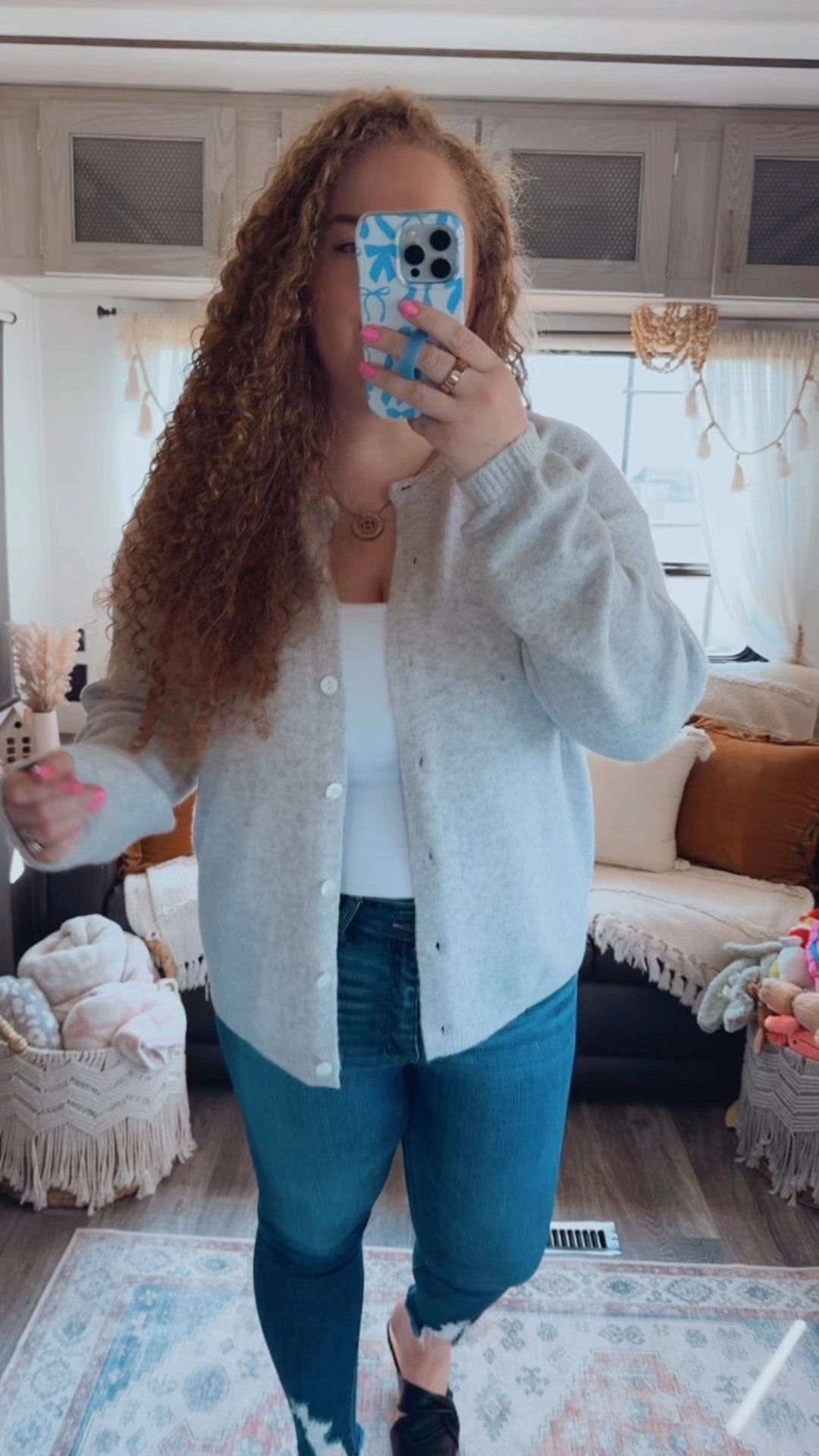 🍂 effortless fall vibes 🍂 this gray cardigan + skinny jeans combo is cozy, classic, and perfect for everyday autumn style 🤍✨
amazon cardigan | amazon gray cardigan | amazon fall cardigan | gray cardigan | fall outfit | mules | amazon mules | fall flats  | amazon fall outfit | casual fall outfit | amazon fall casual outfit | skinny jeans | curvy jeans | buckle jeans | amazon fashion | amazon finds | amazon look | amazon outfit | fall outfit | fall look | fall fashion | fall finds | fall outfit inspo | fall fashion inspo | fall 2025 

#LTKStyleTip #LTKSaleAlert #LTKMidsize