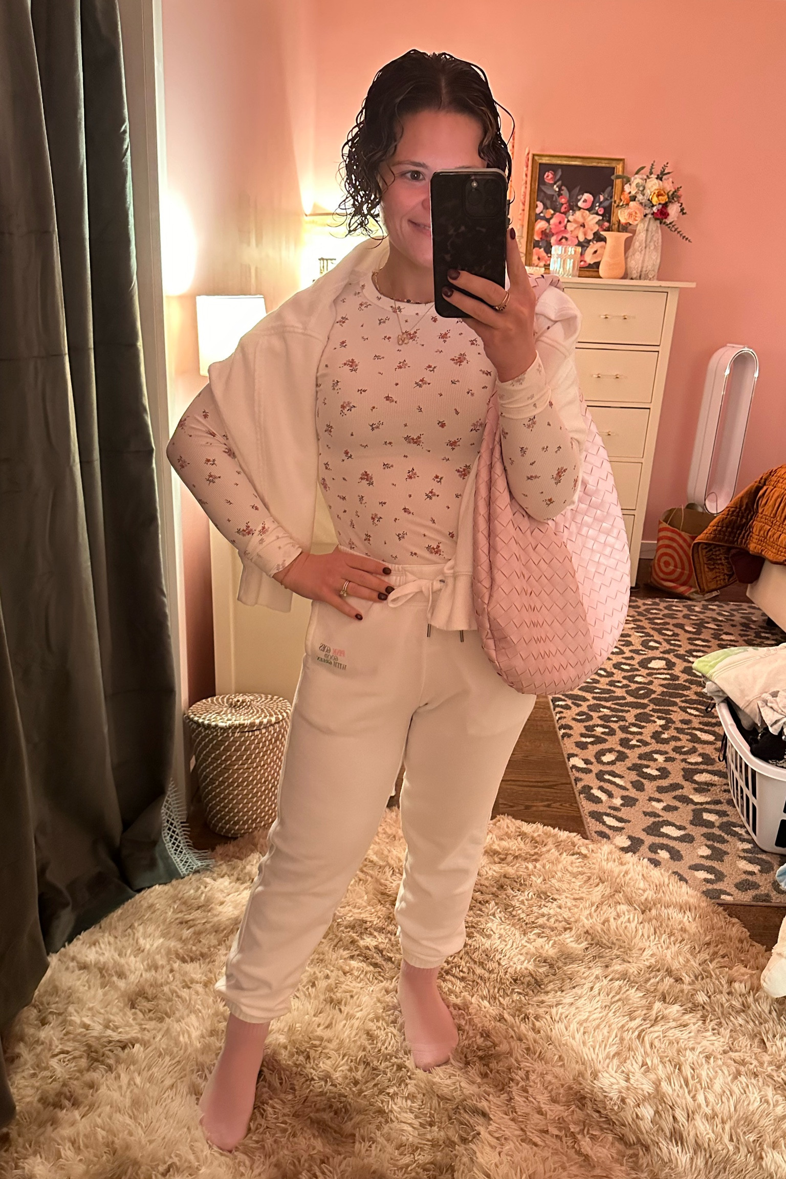 PINK GOES GOOD WITH GREEN 💞💚💗