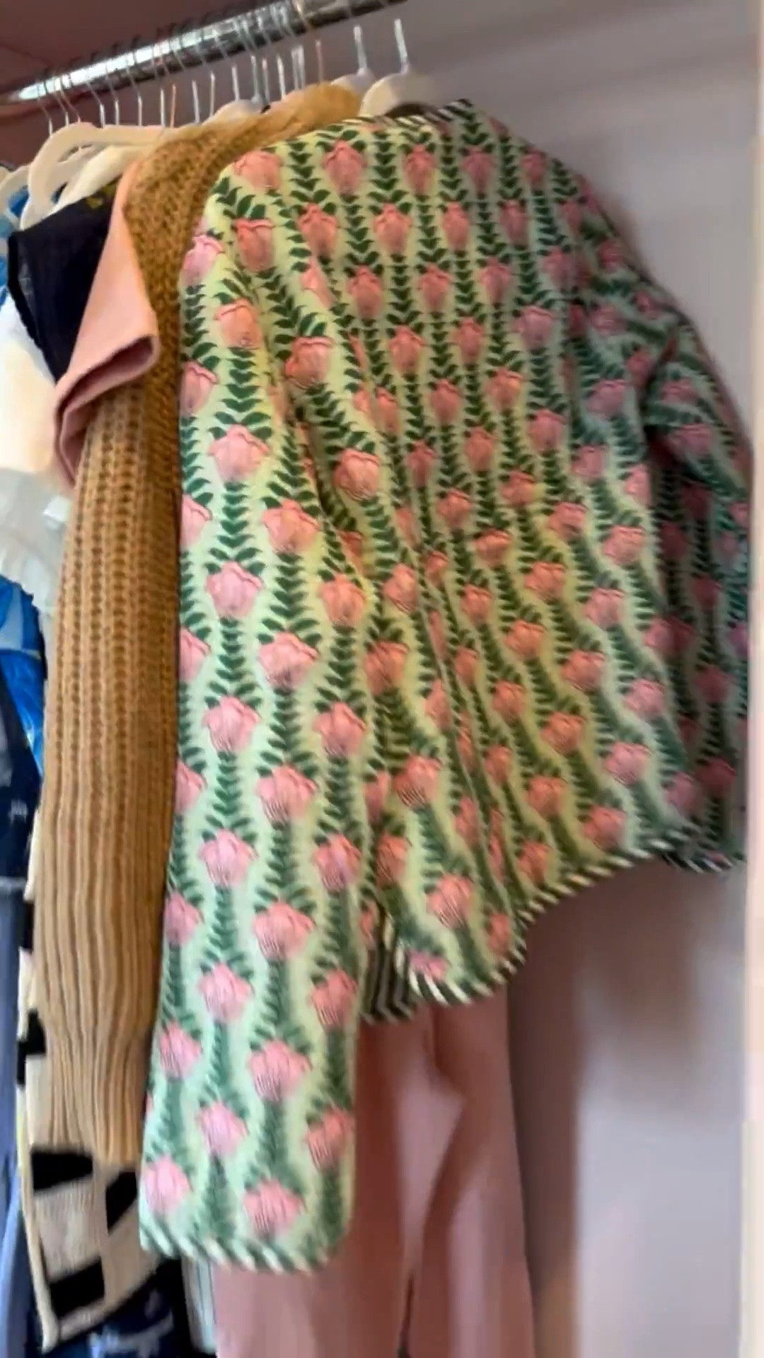 Adorable and even better price! I wear a small. 

#LTKdayinmylife #LTKOver40 #LTKmomlife