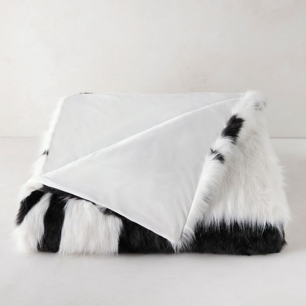 Marble Oversized Throw - Black/White | Zgallerie | Z Gallerie