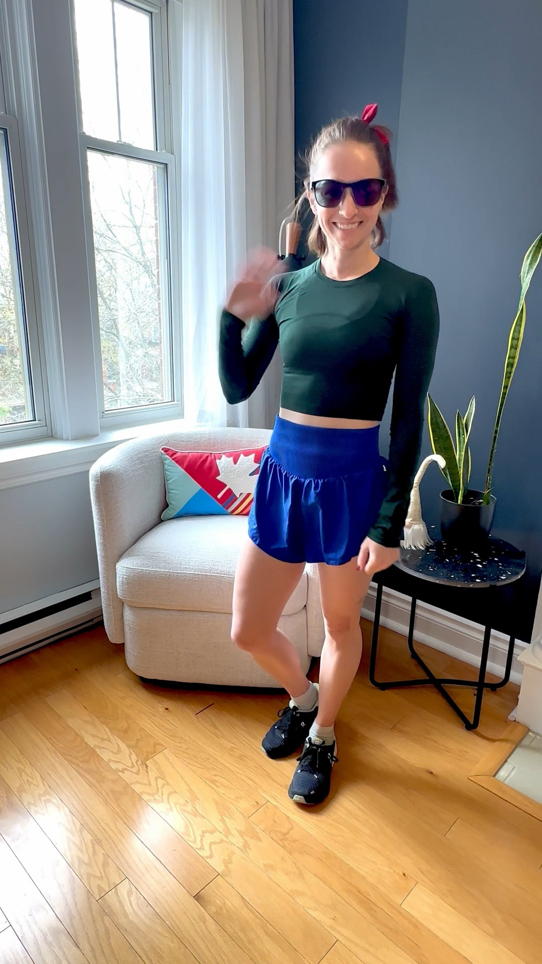OOTD: Workout Edition – Day 1 🖤

@lululemon top, @fpmovement shorts, @on Running shoes, and @goodr sunnies—because if you’re gonna hit a 10km PR, you might as well look good doing it 😎

Comfy and fast? Yes please.

Link to shop the full outfit is in my bio 🏃‍♀️✨

#ComfyOutfits #athleisure #gymwear #workoutfashion #Fashioninspo #fitcheck #activewearstyle #10kmrun #runlikeagirl #fitnessfashion #igfitfam
26m

#LTKShoeCrush #LTKActive