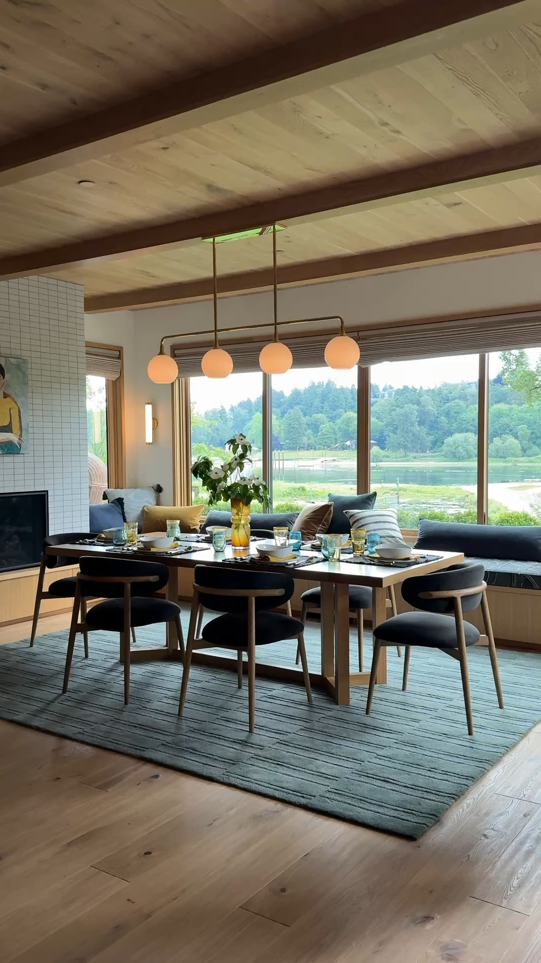 the river house dining room is 🤌👩‍🍳💋 linked everything from this room below ⤵️