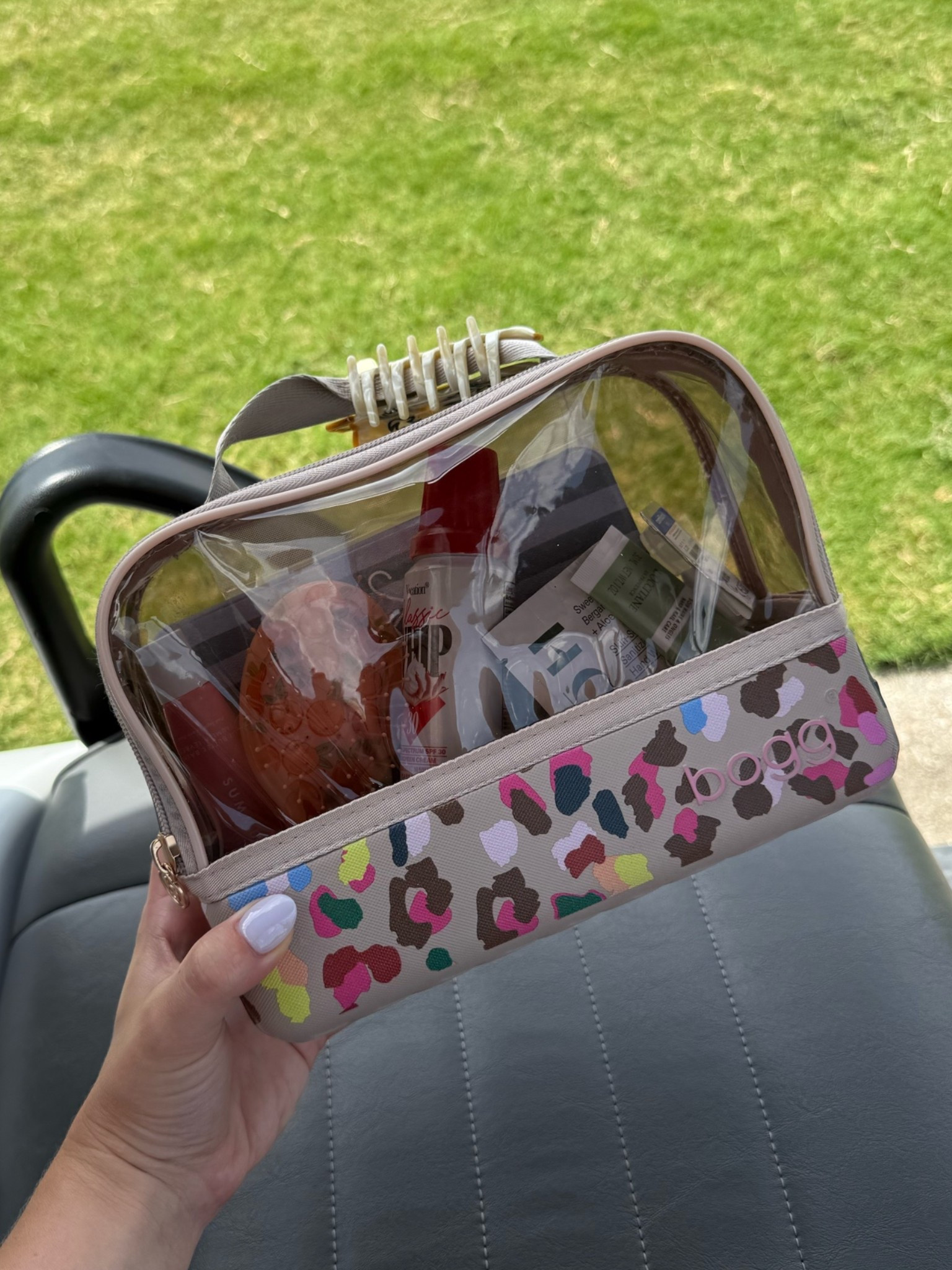 summer bogg bag #mombag #boggbag #bogg #summeressentials #bag #whatsinmybag

#LTKmomlife #LTKootd