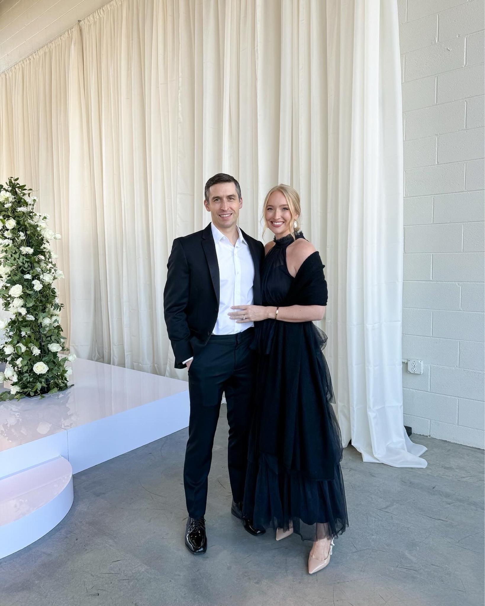 This Petal and Pup dress is perfect for a formal holiday event or winter wedding guest! I also own this wrap in multiple colors and it’s currently 50% off!! Holiday party dresses // event dresses // wedding guest dresses // formal dresses // black tie dresses 


#LTKSaleAlert #LTKWedding #LTKHoliday