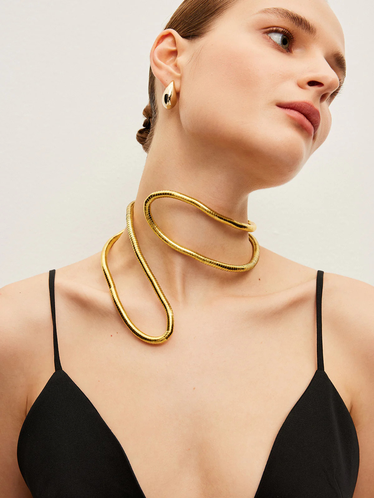 Twisted Bendable Golden Necklace | Commense