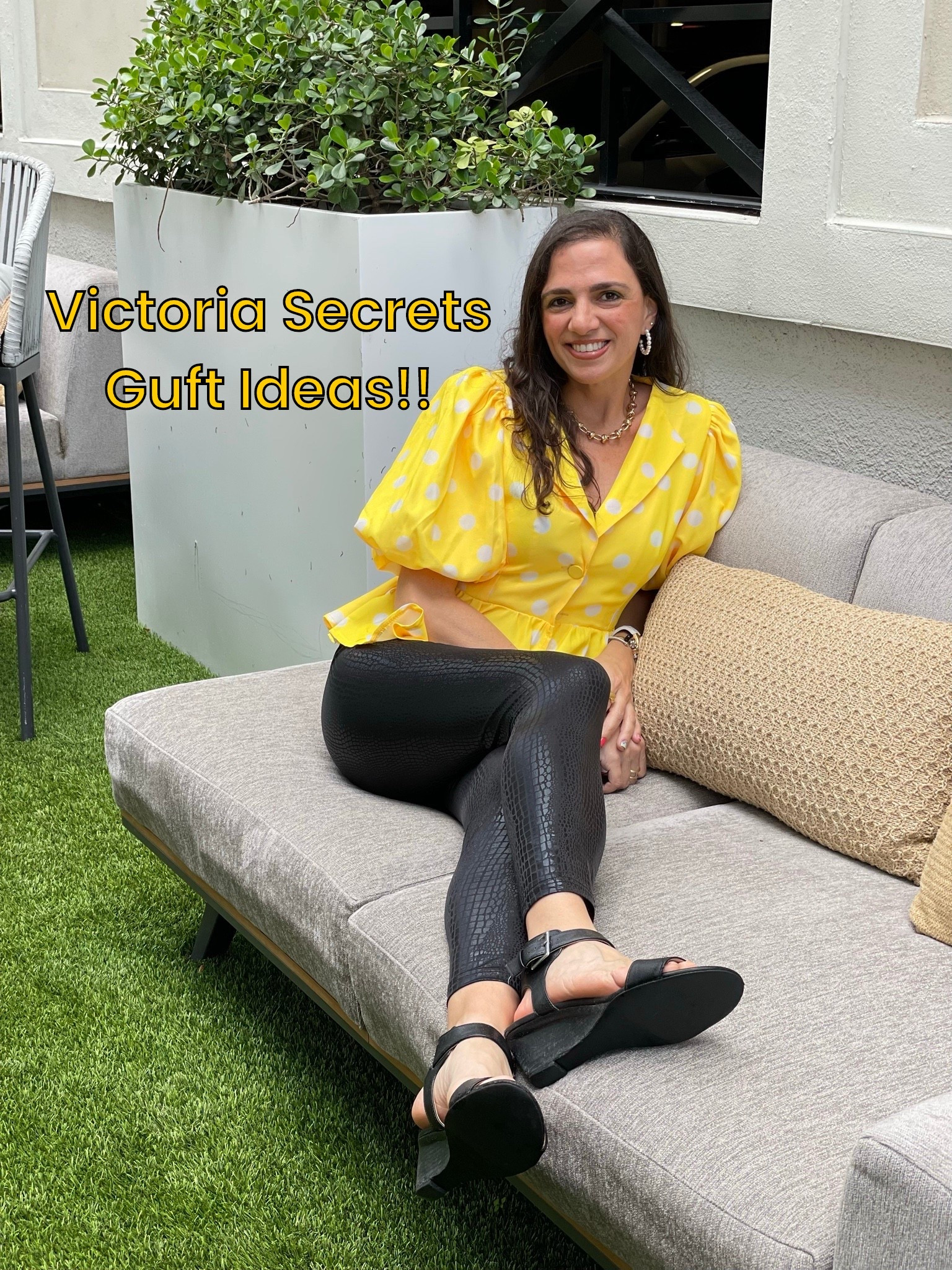 Victoria Secrets
Guft Ideas!!

#LTKHoliday #LTKSaleAlert #LTKGiftGuide