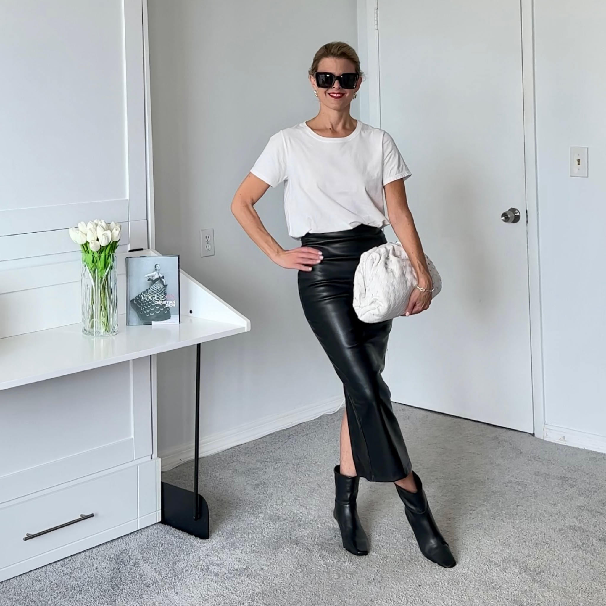 Typically I'm a 7-7.5.    The boots I I'm wearing a 7.       Everything else true to size.