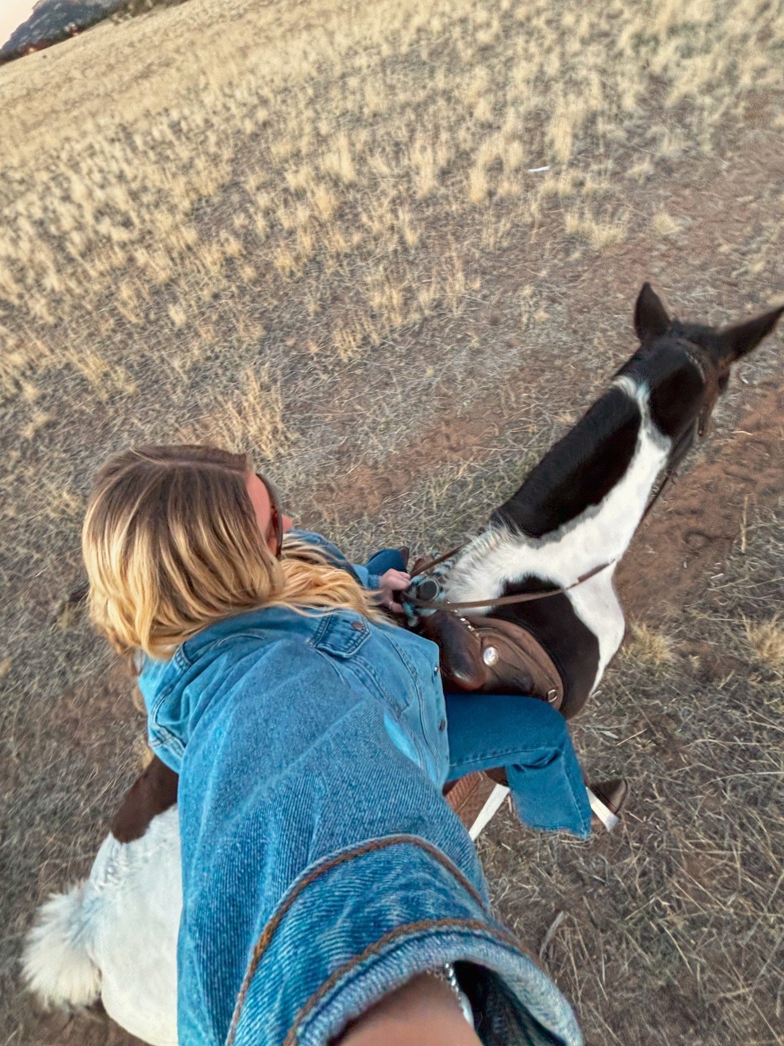 horseback riding utah cold weather  denim outfit 