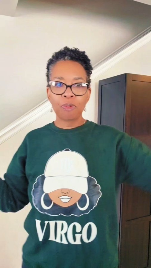 Back to sweatshirts thanks to Colorado weather 😌This one is super soft and I love the graphic—definitely my vibe.Follow me in the @LTK shopping app to shop this post and get my exclusive app-only-content!#liketkit #cozyoutfit #virgostyle #blackgirlfashion #comfortablefashion #casualwear #over40fashion #ltkstyle #LTKFestival #LTKmomlife #LTKvlog@shop.ltkhttps://liketk.it/634Re

#LTKmorningroutine #LTKActive #LTKTravel