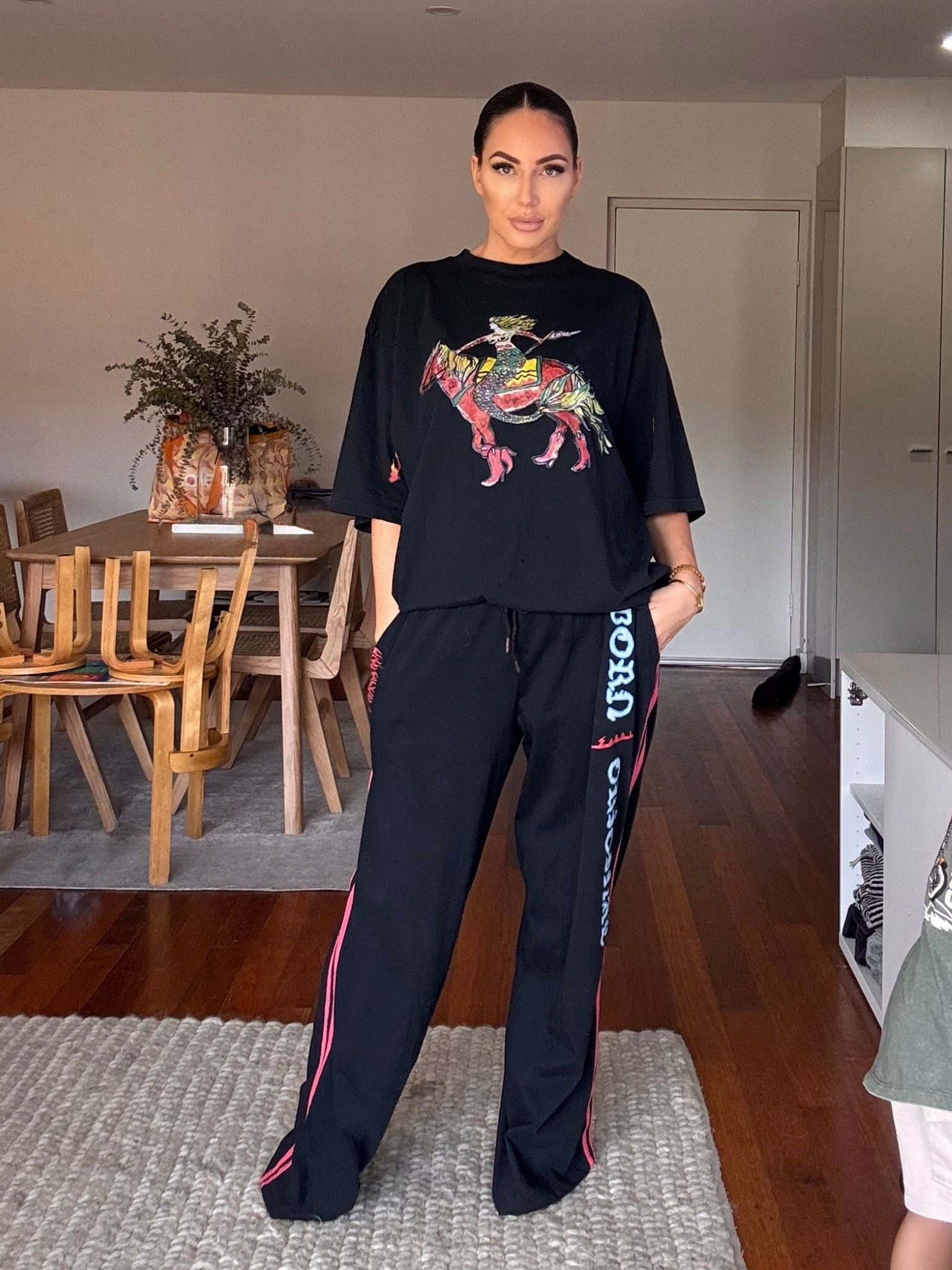 The mum uniform
From SABBI THE STORE 

#LTKautumn #LTKaustralia #LTKstyletip