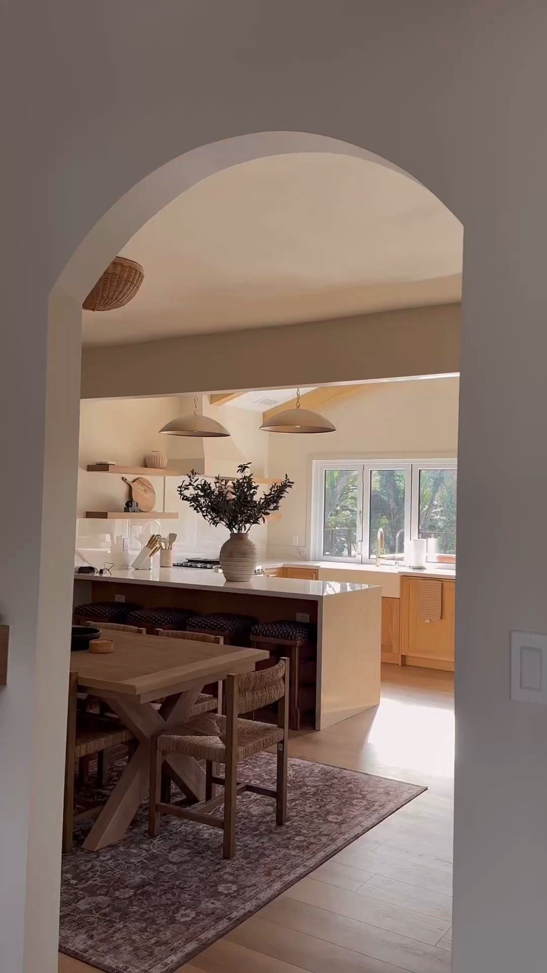 Kitchen and dining room at @theitsybitsybunglow

#LTKOver40 #LTKHome