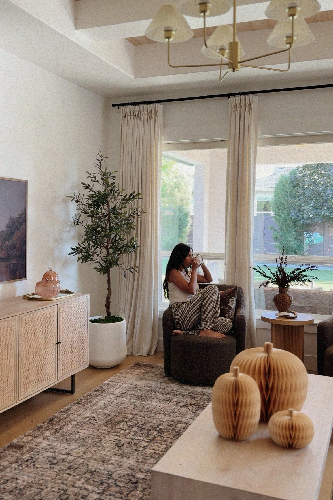 Loving all the fall vibes in my living room lately! My rug is 70% off and my swivel chairs are the lowest price I’ve seen in a while!

#LTKHome #LTKSaleAlert #LTKSeasonal