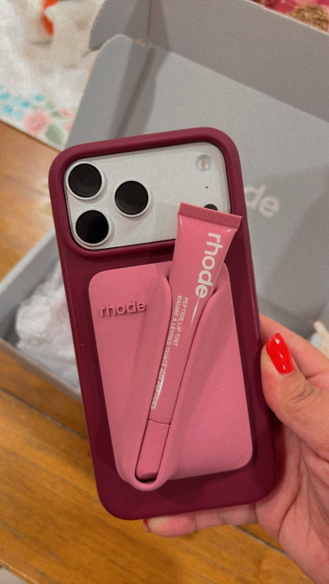 Rhode phone snap on lip case 

#LTKselfcare #LTKBeauty #LTKSaleAlert