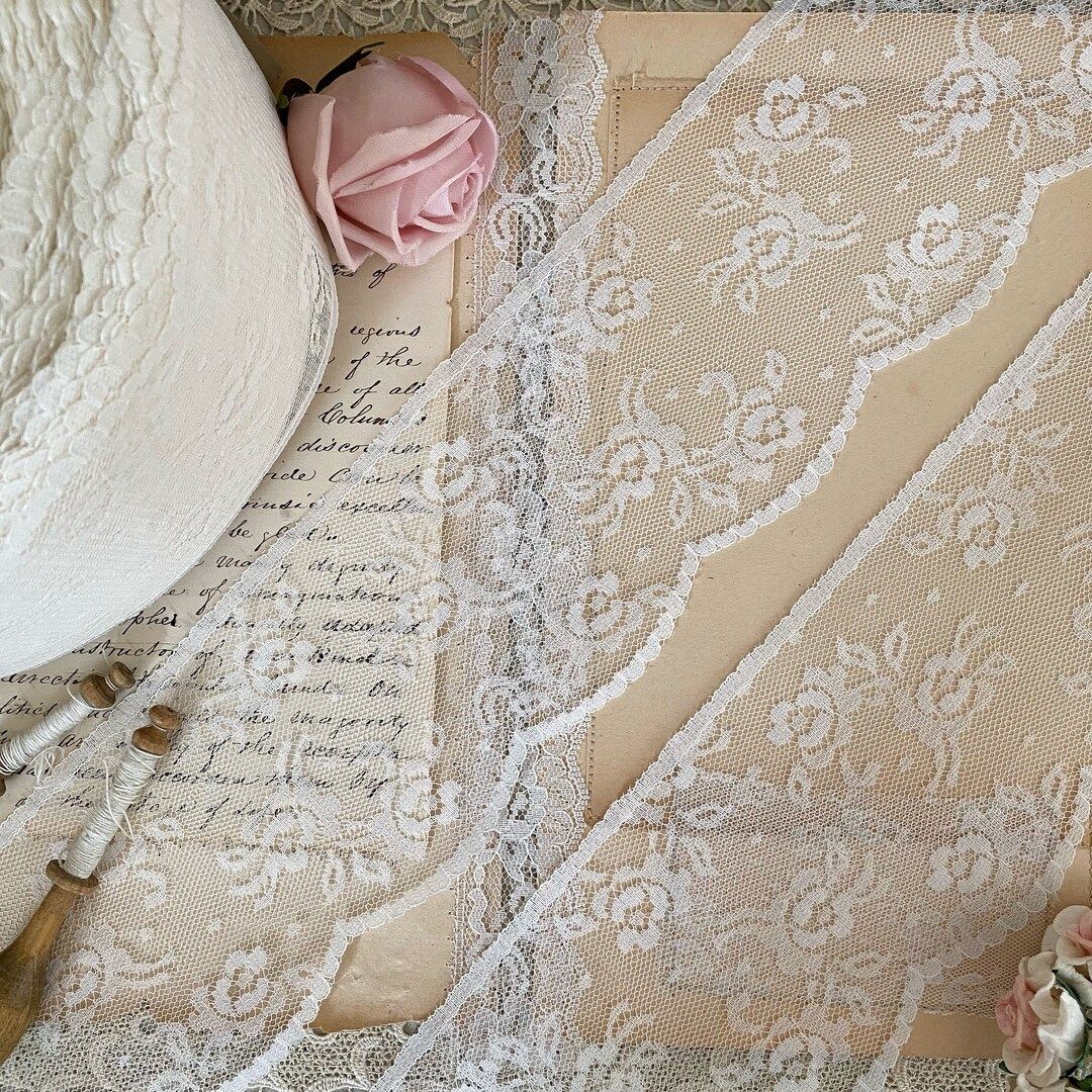 Vintage Ivory Rose Floral Raschel Scalloped Lace Trim by the - Etsy | Etsy (US)