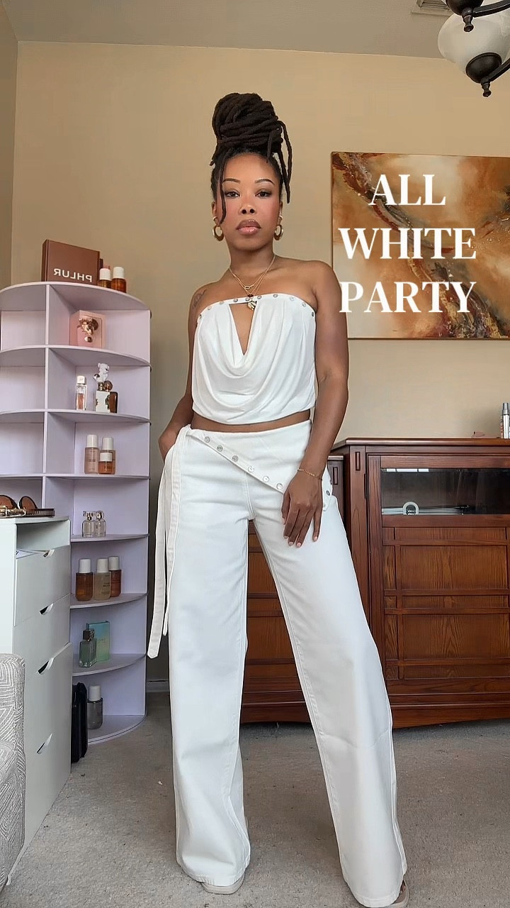 This is all white outfit is perfect for an all white party! Edikted ate with this one. 🔥

#LTKootd #LTKgrwm #LTKFestival