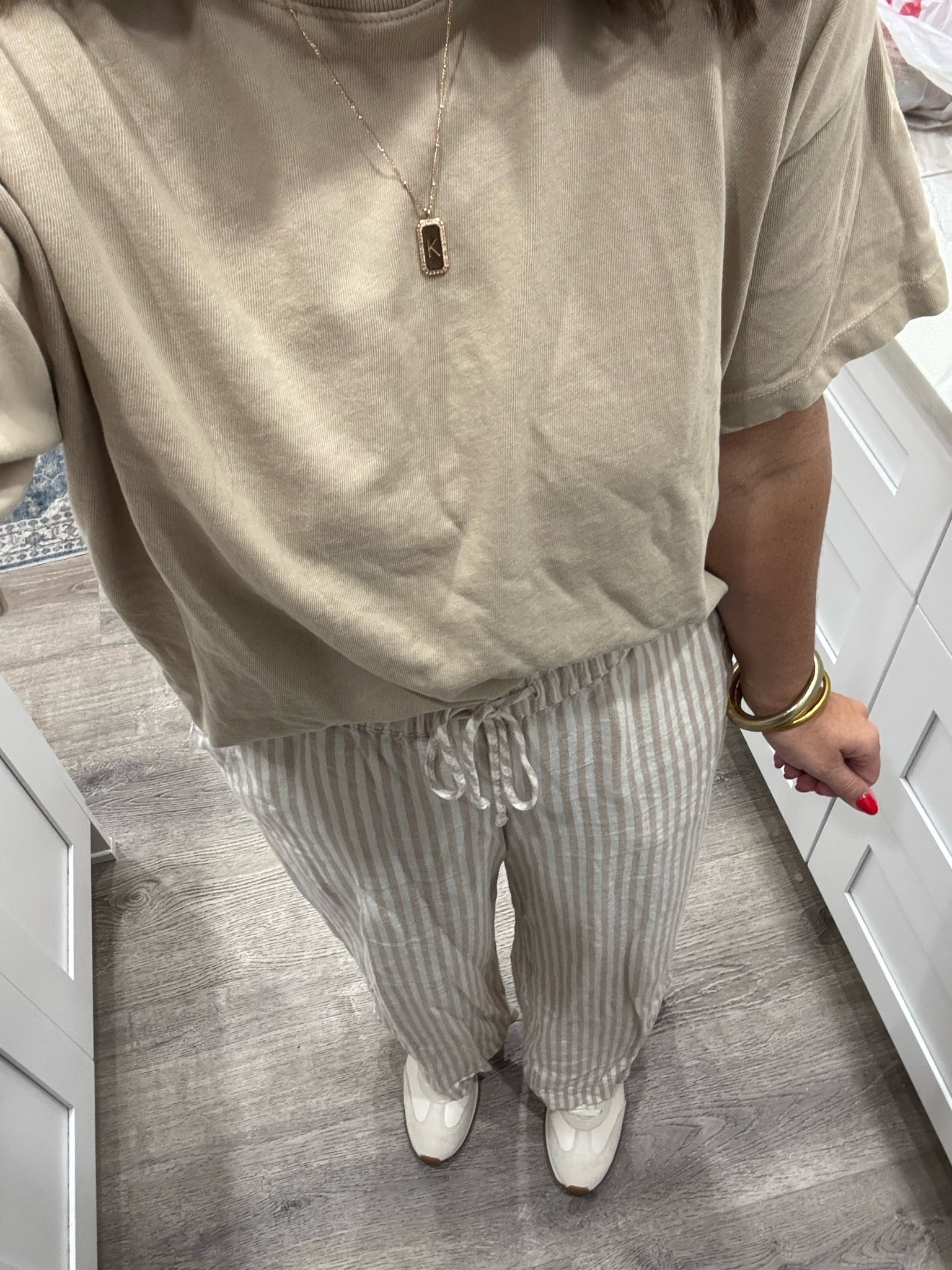 Causal work outfit- comfy pants and love this tshirt! 

TTS: medium

#LTKootd #LTKgrwm #LTKMidsize