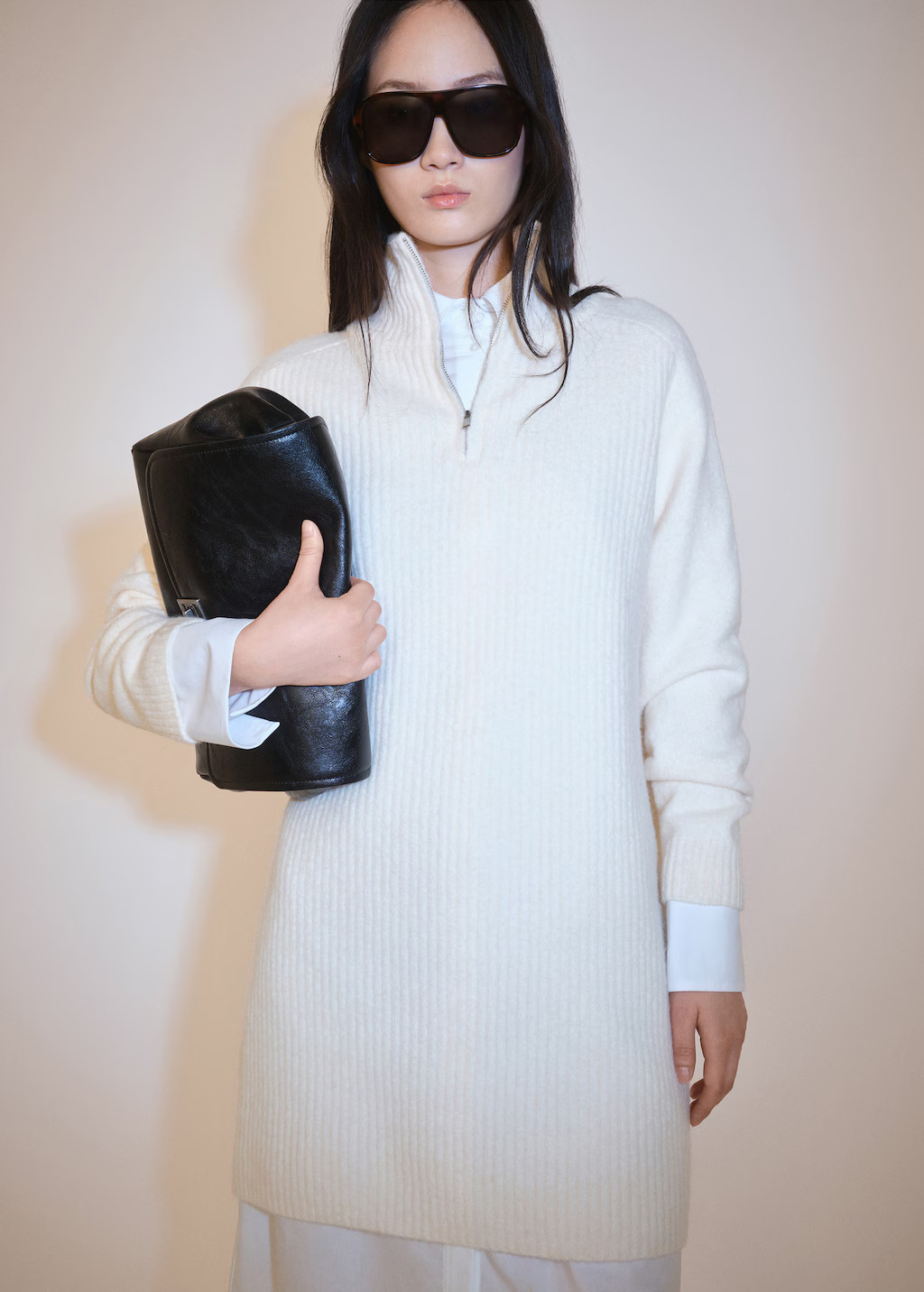 Ribbed knitted dress with zip - Women | MANGO United Kingdom | MANGO (UK)