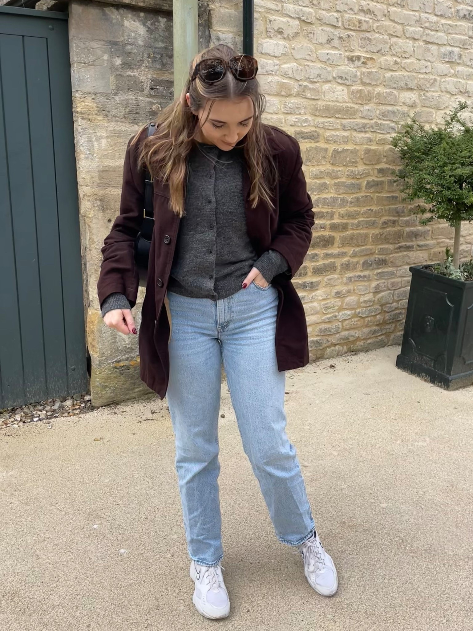 Brown suede jacket with comfy grey cardigan for en easy weekend outfit 

#LTKspring #LTKAprilSpotlight #LTKeurope