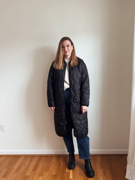 Outfit of the day featuring Everlane Way High Jeans, Everlane Alpaca Crew, Everlane quilted jacket and my Reformation lug sole boots. Sized up to a 31 in the jeans and a wearing a L in sweater and coat. 