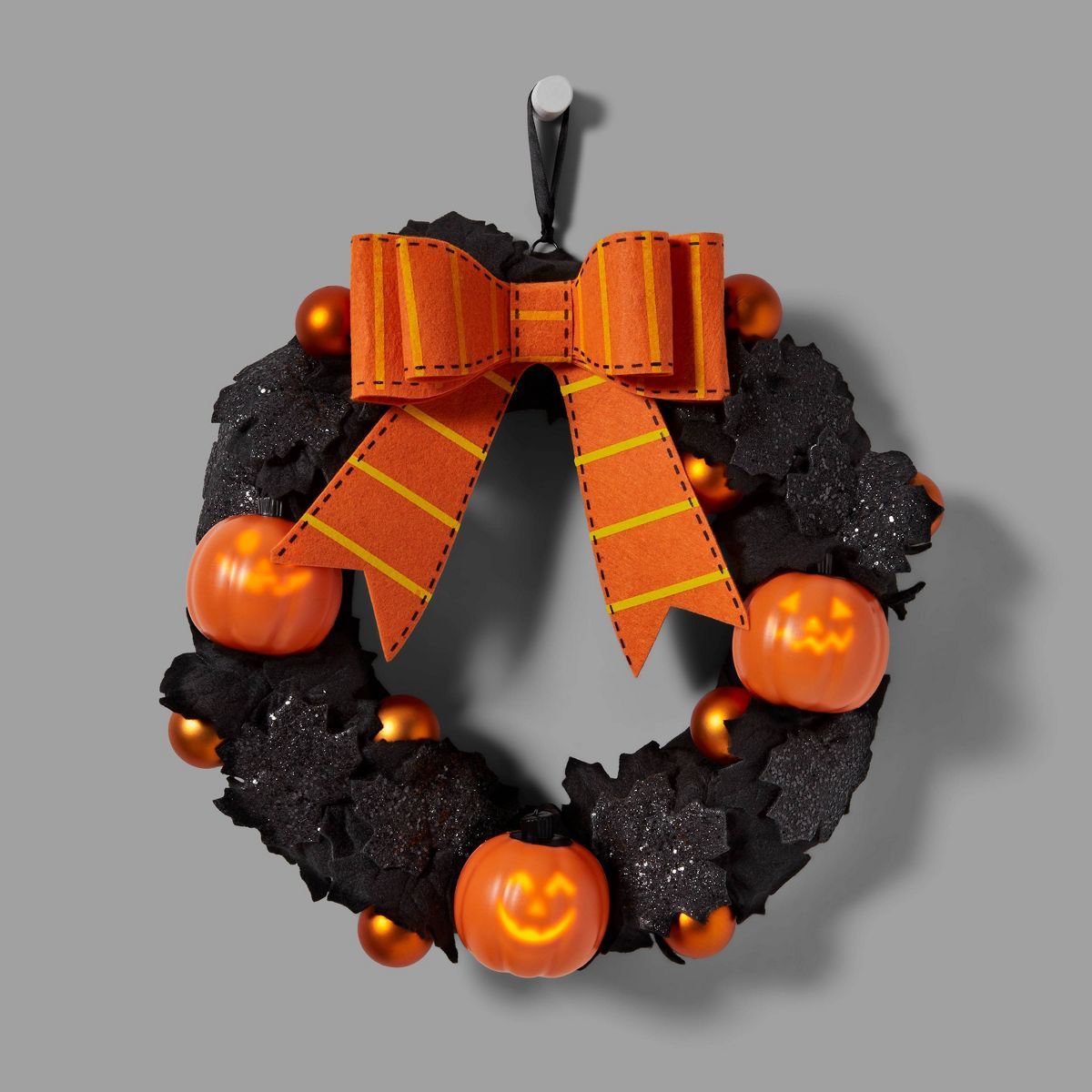 Animated Pumpkin Halloween Wreath - Hyde & EEK! Boutique™ | Target