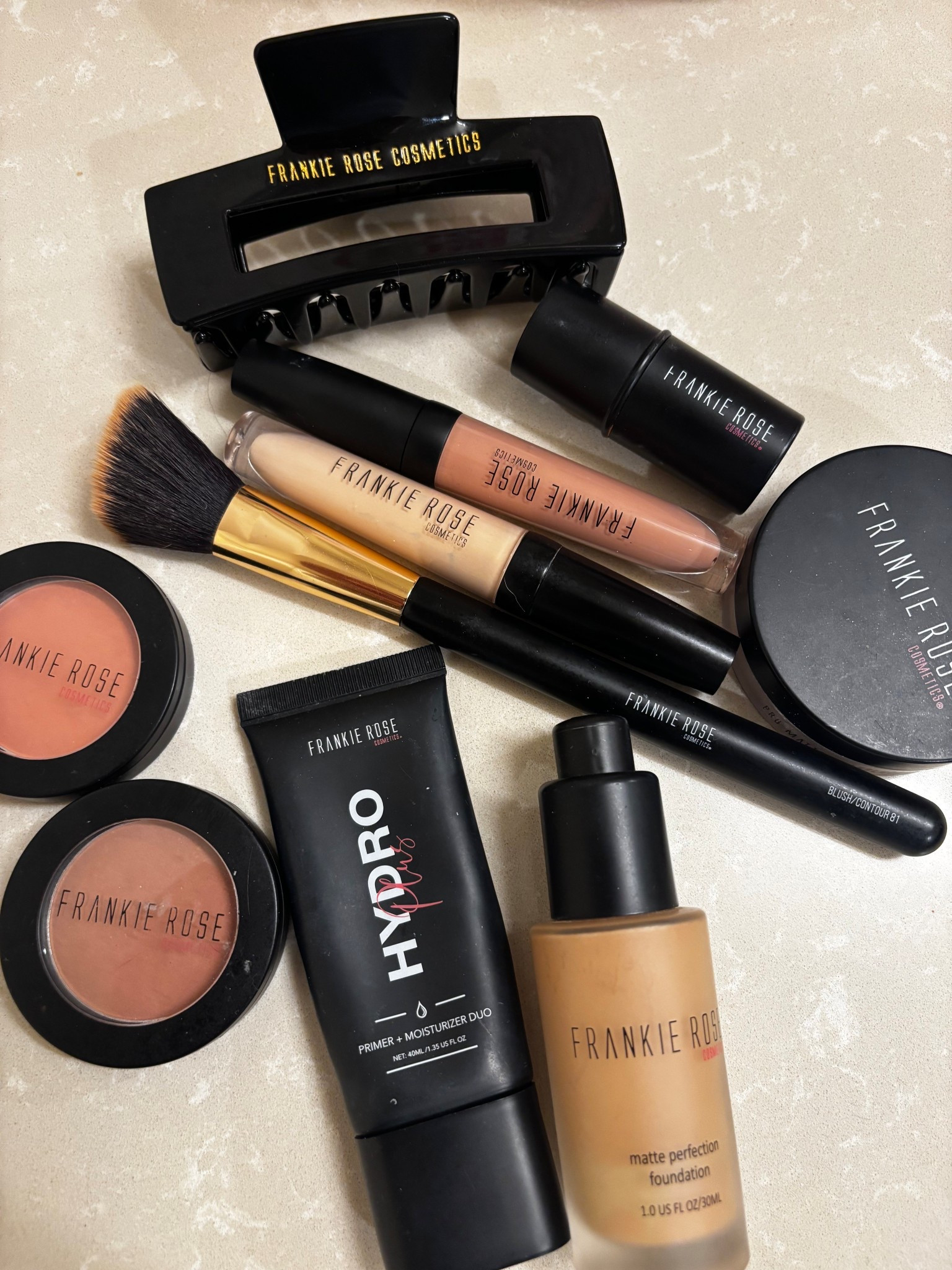 my favorite makeup products 😍 all are linked 

#LTKmorningroutine #LTKgrwm #LTKBeauty