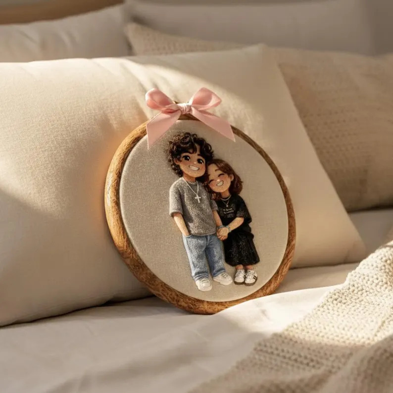 Handmade Wool Felt Couple Portrait Embroidery Hoop, Anniversary Gift for her, unique | Etsy (US)