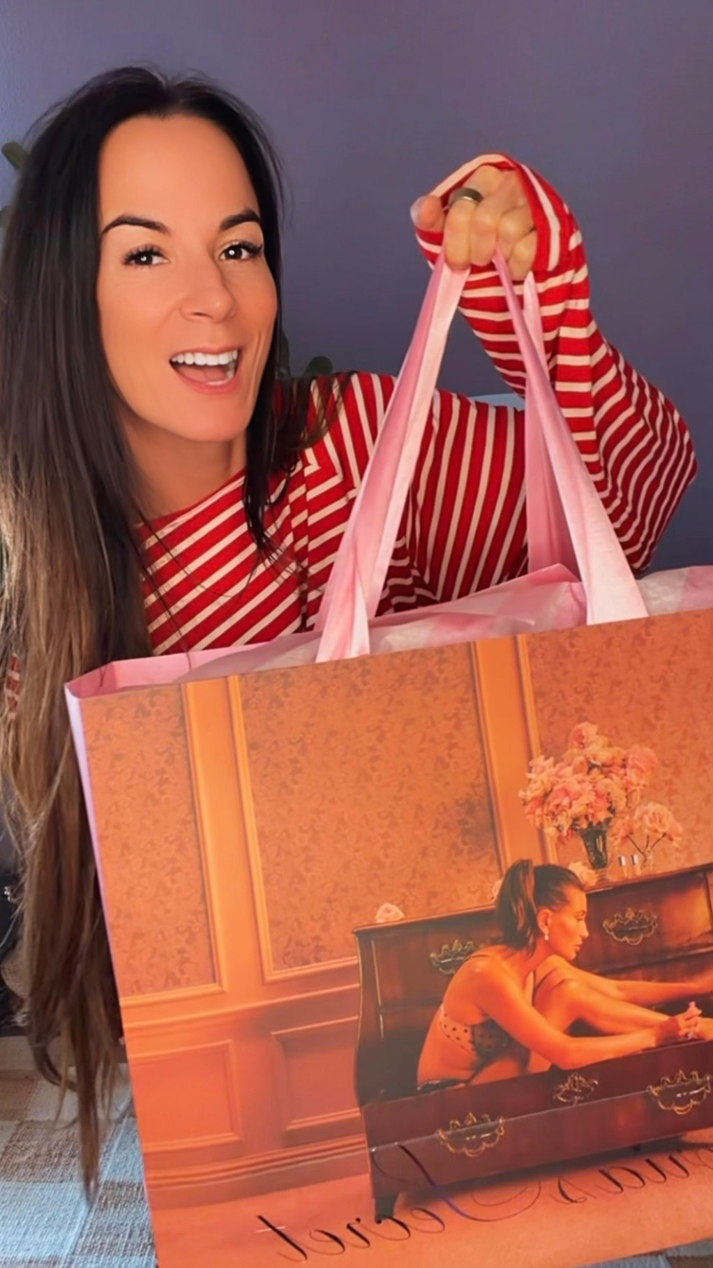 Unboxing Valentine’s magic from Victoria’s Secret and I’m officially obsessed.

From silky satin pajamas + the coziest robe, to heart slippers, dreamy lingerie sets, and perfumes that make you feel extra dangerous — this whole box understood the assignment.

This is your sign to romanticize your nights in, your mornings out, and everything in between 💕



#NicoleColeeStyle #VSPartner #gifted #ValentinesVibes #SelfLoveSeason

#LTKgrwm #LTKValentine #LTKdayinmylife