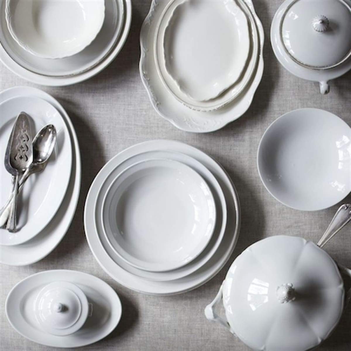 Beautiful Basic Vintage Serveware | Elsie Green US