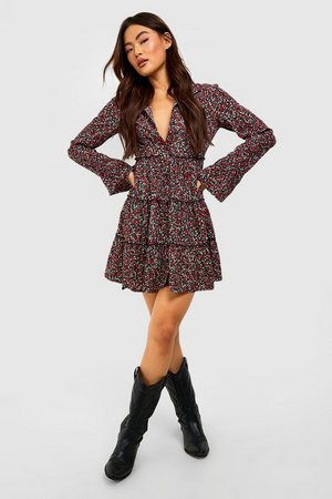 Ditsy Floral Tiered Smock Dress | Boohoo.com (US & CA)