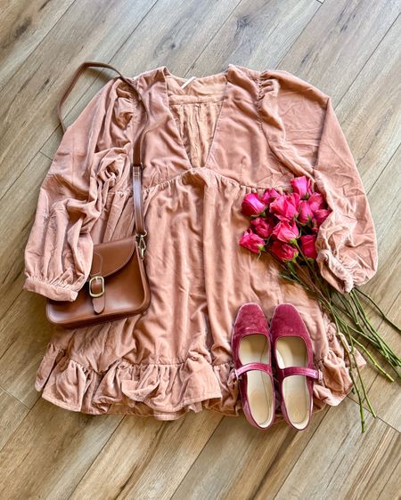 Valentine’s Day outfit. Valentine’s Day dress. Free people sale. Velvet dress. Baby shower dress. Wedding shower dress. Early spring dress. Family photos dress.

Runs a little big, but also meant to be oversized and flowy. 

#LTKwedding #LTKSeasonal #LTKGiftGuide