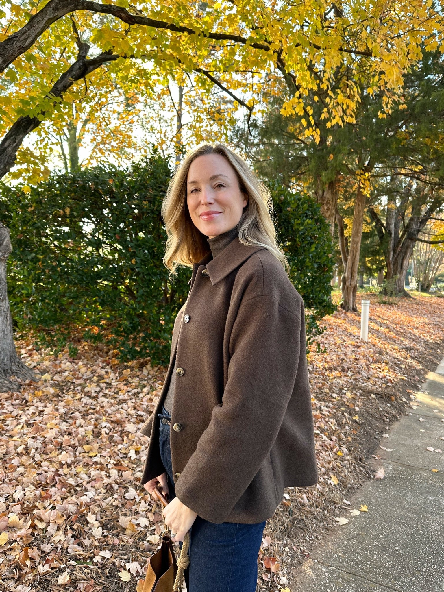 Fall outfit inspo! 🤎 Jacket is old, similar linked. S tee, 25 long jeans. Bag old, similar linked!

#LTKootd #LTKgrwm #LTKSeasonal