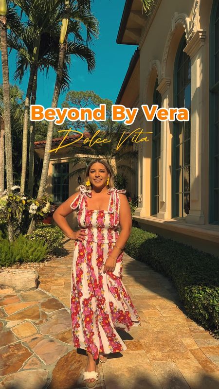 Inspired by my new favorite show Palm Royale 🌴 Beyond by Vera @beyondbyvera #ad #liketkit

This classic style dress with a modern take is the perfect dress for spring and summer. If you live in Florida or anywhere tropical, you can wear this dress year round. 

Spring dress, summer dress, sun dress, dresses, midi dress, maxi dress, Palm beach, vacation 



#LTKVideo #LTKstyletip #LTKtravel