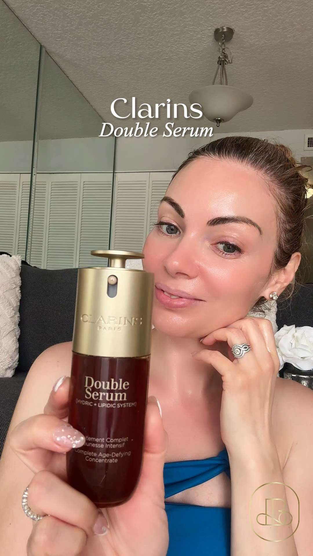 If you’re looking to elevate your skincare routine, this one is worth checking out 💧 Clarins Double Serum targets multiple signs of aging at once, helping skin look smoother, firmer, and more radiant over time. It feels nourishing without being heavy and works for so many skin types 🌸  #skincareroutine #antiagingskincare #glowboost #radiantskin #beautyessentials #selfcare  

#LTKmorningroutine #LTKselfcare #LTKBeauty