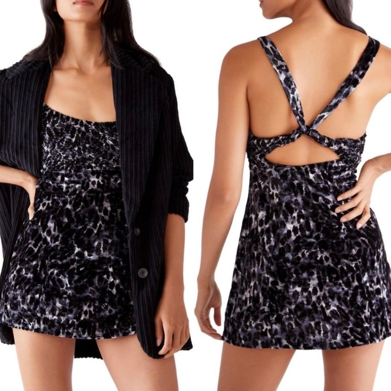 Free People Women's Mini Dress - Black/Navy - M | Depop US