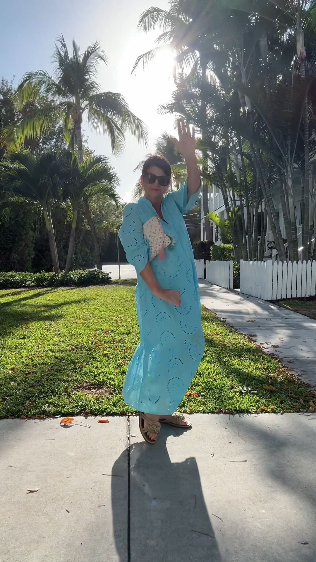 Fun vacation look from
Amazon! Dress, tropical outfitts

#LTKMidsize #LTKdayinmylife