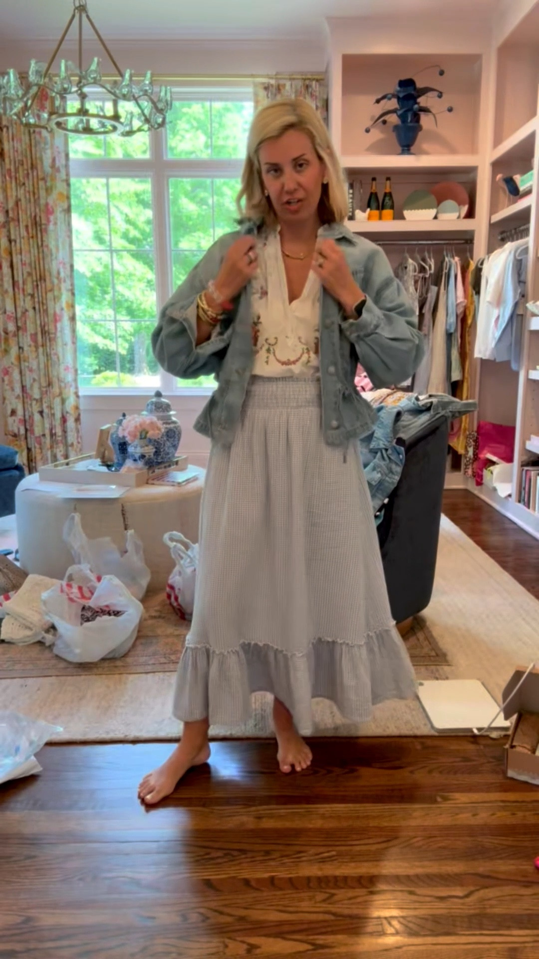 Loving this cinch waist denim jacket! This is so flattering it would be so cute with leggings or joggers too. I’m in xs. 
*Use code Catherine20 at A+B

#LTKstorytime #LTKSeasonal #LTKdayinmylife