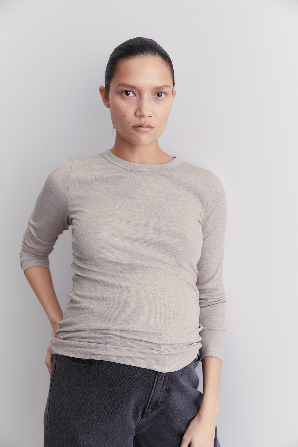 MAMA Geripptes Jerseyshirt - Hellbeigemeliert - Ladies | H&M AT | H&M (DE, AT, CH, NL, FI)