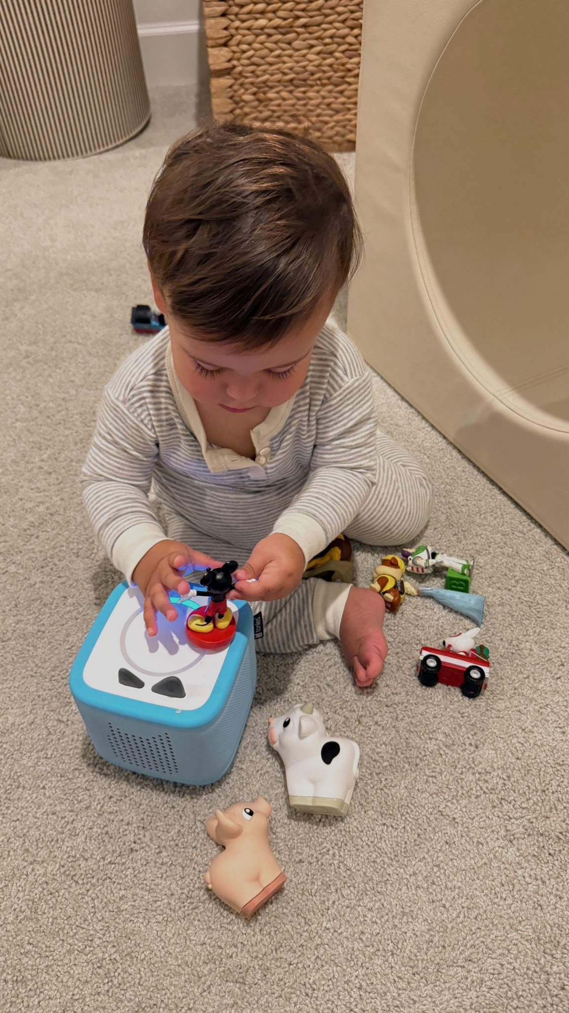 #ad Rem is joining in now on our Toniebox bedtime stories and it’s the cutest thing 🥹 they have “my first Tonies” for ages 1+ and it’s truly the cutest gift idea 

@target @tonies.us #tonies #toniebox2 #targetpartner #wherewilllisteningtakeyou #target 

#LTKmomlife #LTKBaby #LTKKids
