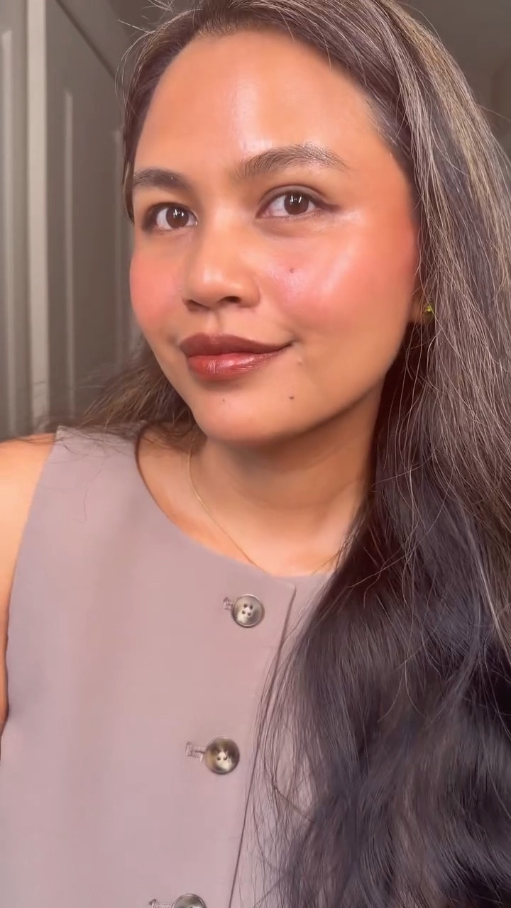 I always love doing @jonesroadbeauty makeup routine. I used their tinted moisturizer as a base and their newly launched Bobby Kit 5.0. This could be my Halloween look. Watcha think?

#jonesroadbeauty #minimalmakeup #halloweenmakeup

#LTKHoliday #LTKBeauty #LTKGiftGuide