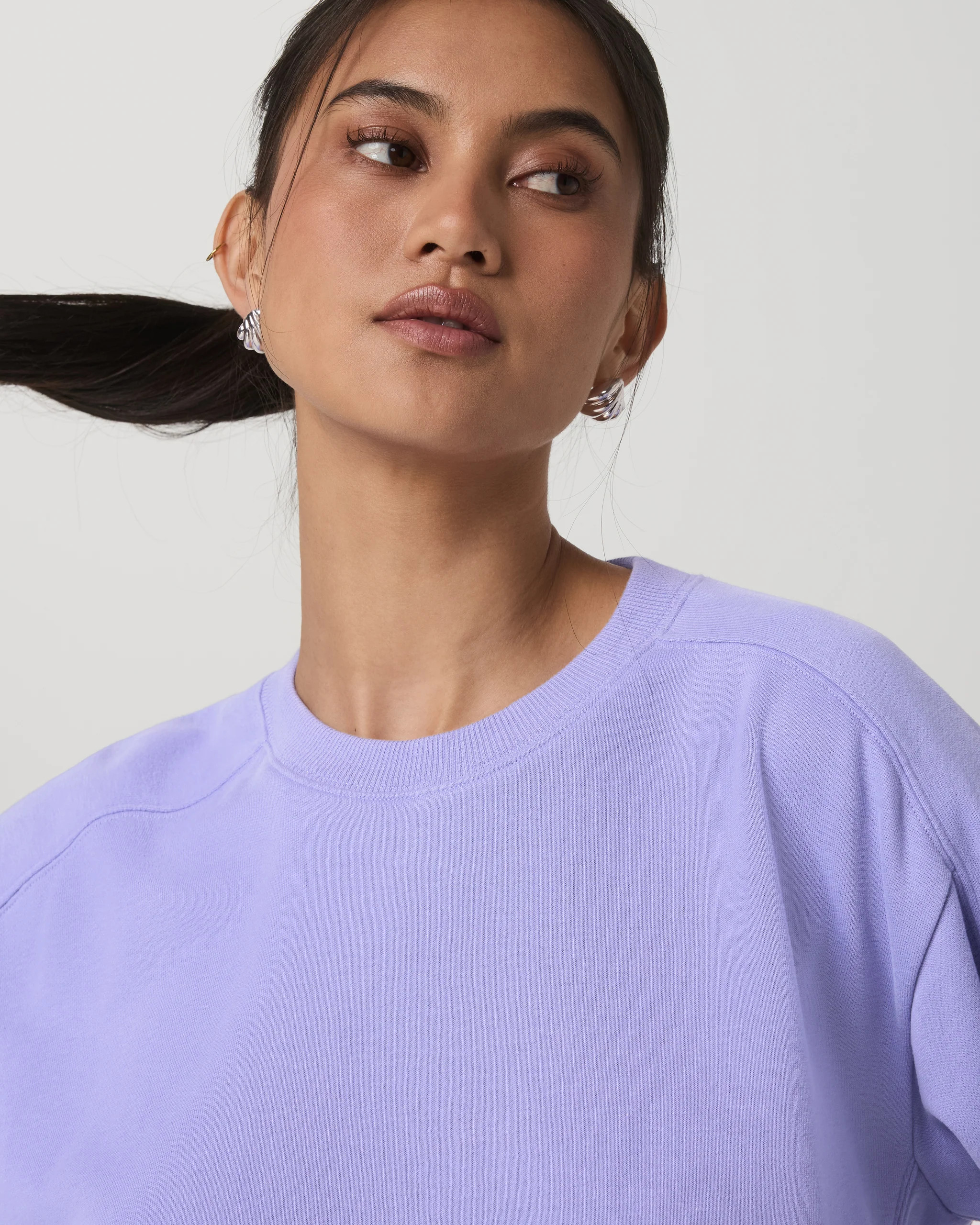 Sedona Seams Crew – Women's Hyacinth Fleece Sweatshirt – Jackets & Hoodies – Vuori | Vuori Clothing (US & Canada)