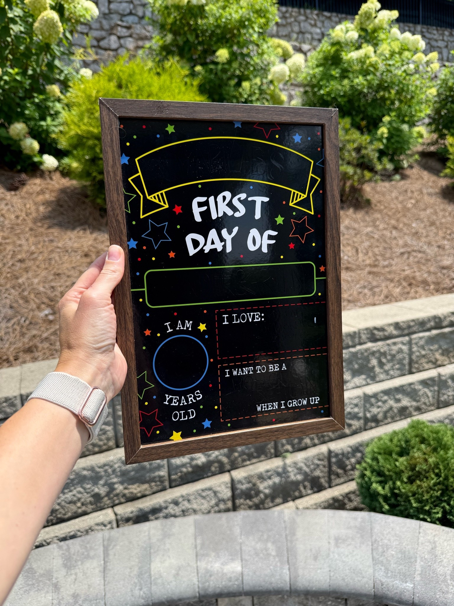 The best first AND last day of school sign

#LTKmomlife #LTKKids