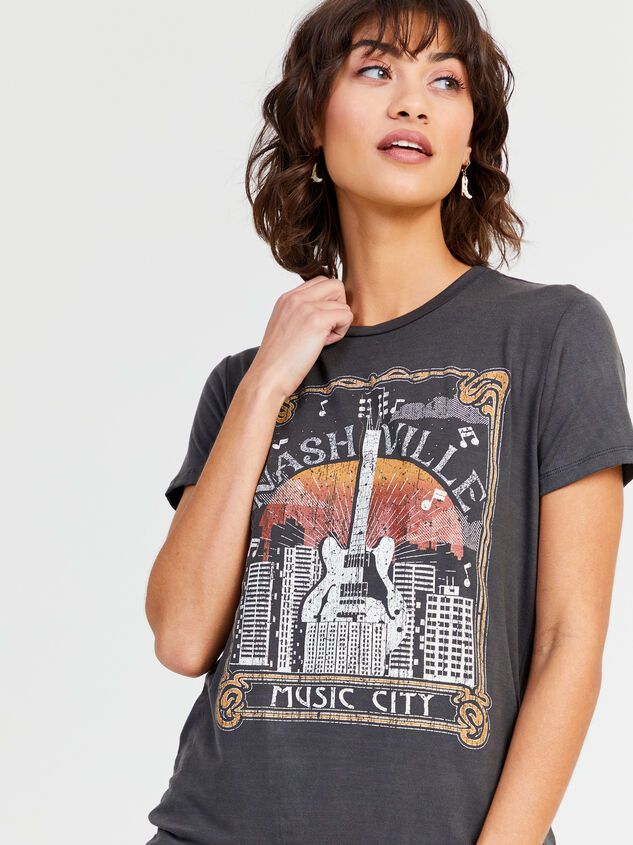 Nashville Boyfriend Tee | Altar'd State