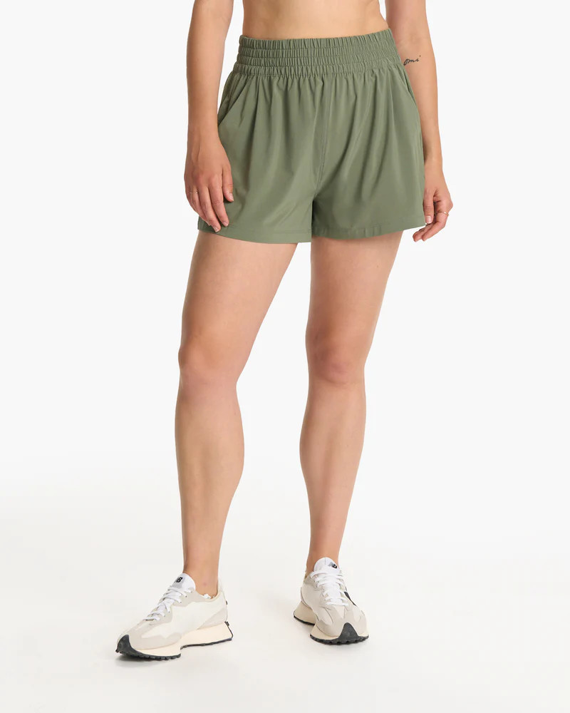 Villa Short | Vuori Clothing (US & Canada)
